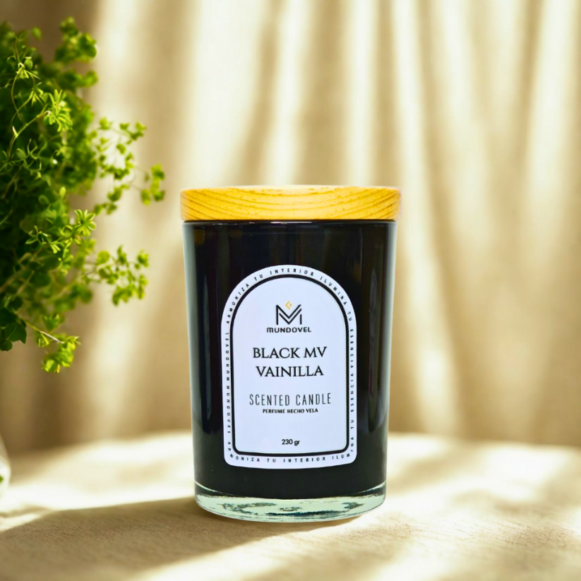 SCENTED CANDLE - BLACK MV VAINILLA